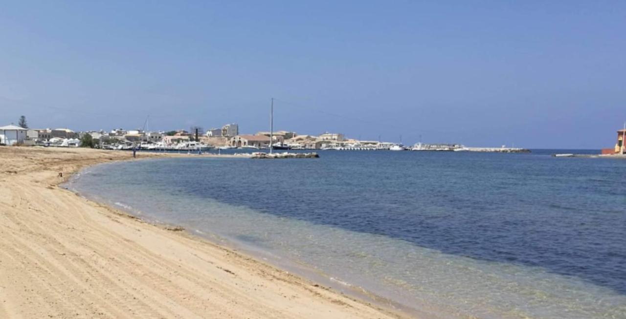 La Casa Sulla Spiaggia มาร์ซาเมมี ภายนอก รูปภาพ