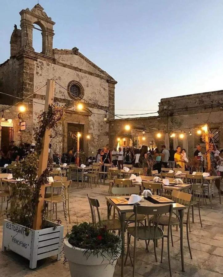 La Casa Sulla Spiaggia มาร์ซาเมมี ภายนอก รูปภาพ