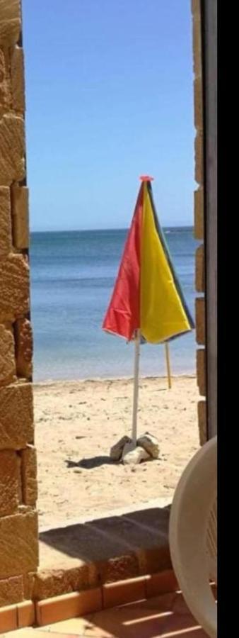 La Casa Sulla Spiaggia มาร์ซาเมมี ภายนอก รูปภาพ