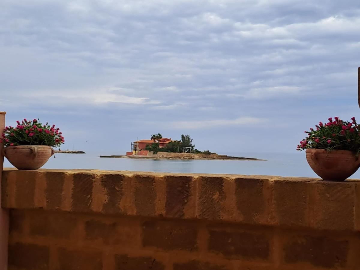 La Casa Sulla Spiaggia มาร์ซาเมมี ภายนอก รูปภาพ